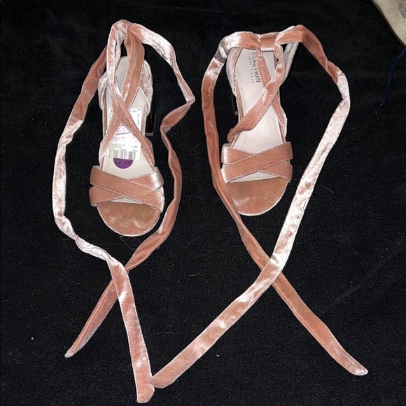 Kenneth Cole Reaction Velvet Lace-Up Sandals in Pink - Picture 1 of 1